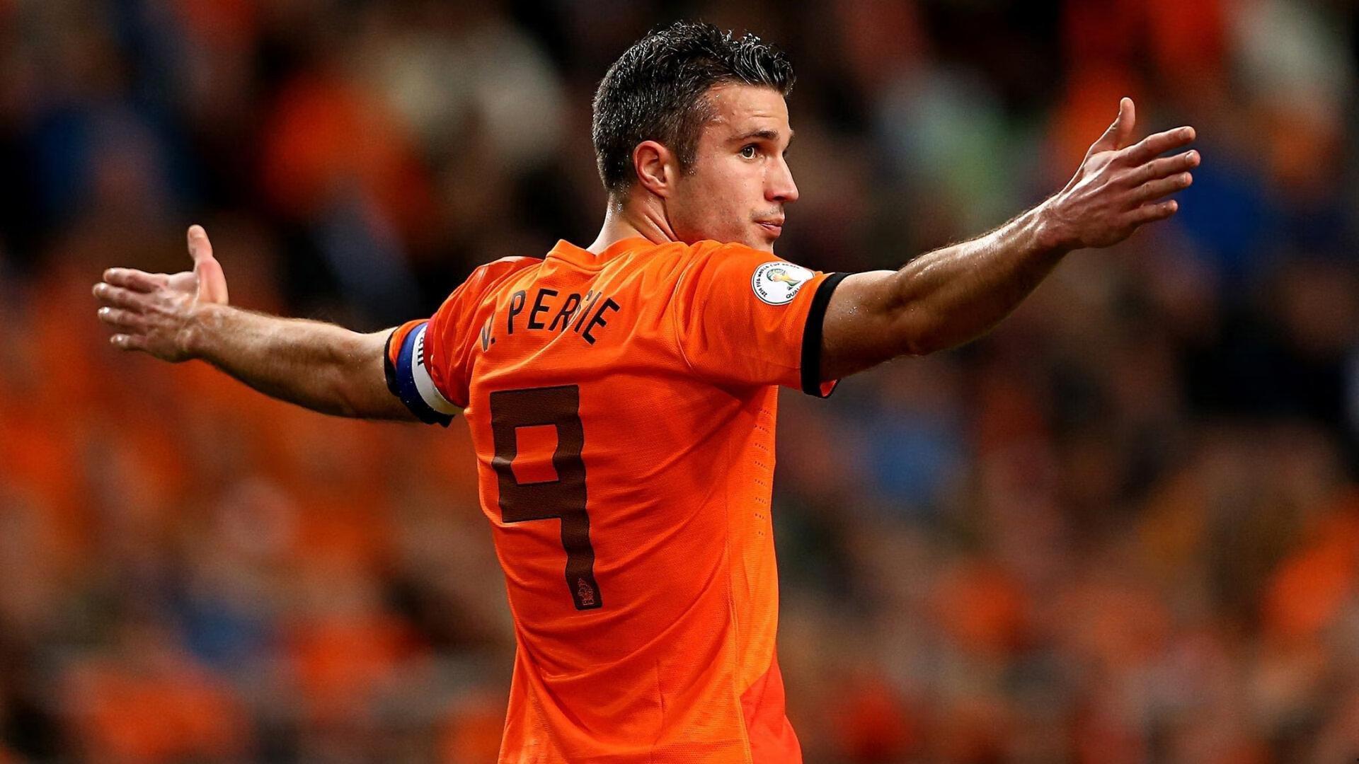 李霄鹏坦言国安表现堪称典范，直言球队需付出120%努力方能抗衡